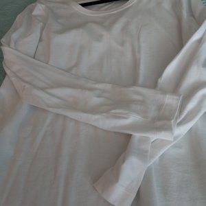 Solid white long sleeve t shirt